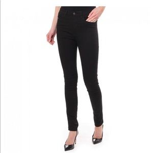 High waist skinzee black jeans